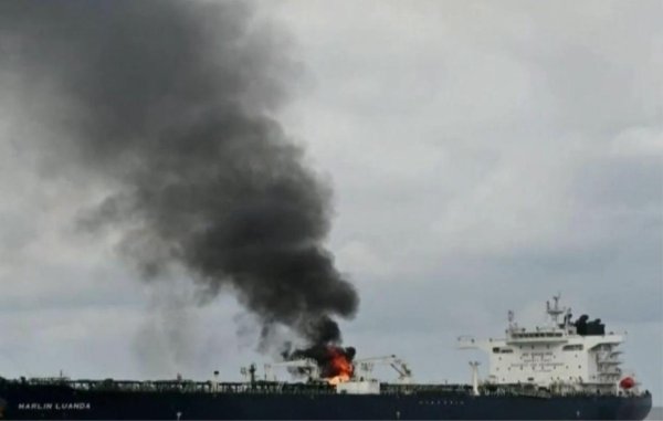 益上线 打美国军舰无一命中？对比可证明：中国的反舰导弹，真没那么差！